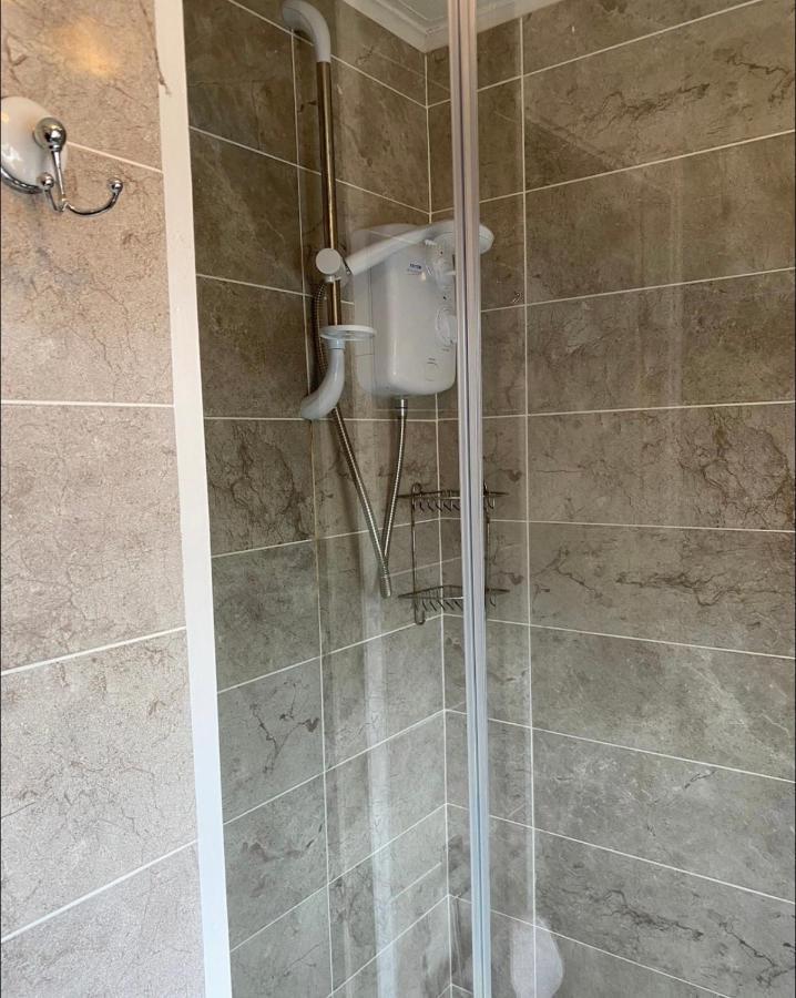 קרנארפון 18 River View Chalet-Glan Gwna Holiday Park מראה חיצוני תמונה